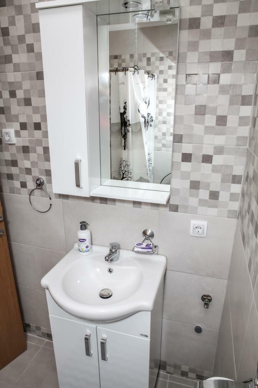 Studio Kaca Cetinje Exteriör bild